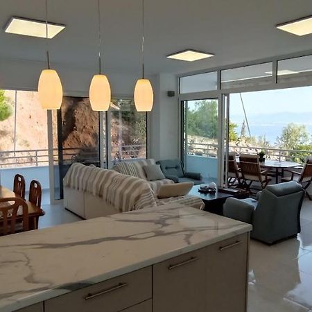 Atlas By Sea Apartment Loutraki  Ngoại thất bức ảnh