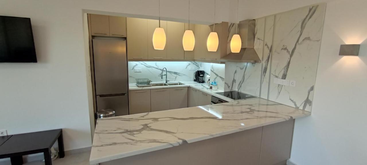 Atlas By Sea Apartment Loutraki  Ngoại thất bức ảnh