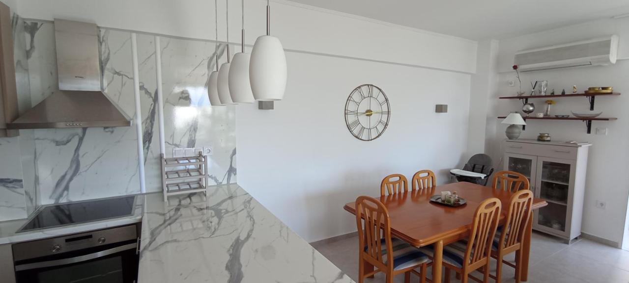 Atlas By Sea Apartment Loutraki  Ngoại thất bức ảnh